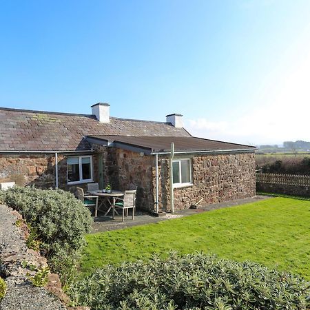 Tan Twr Farm Cottage Dwyran Экстерьер фото
