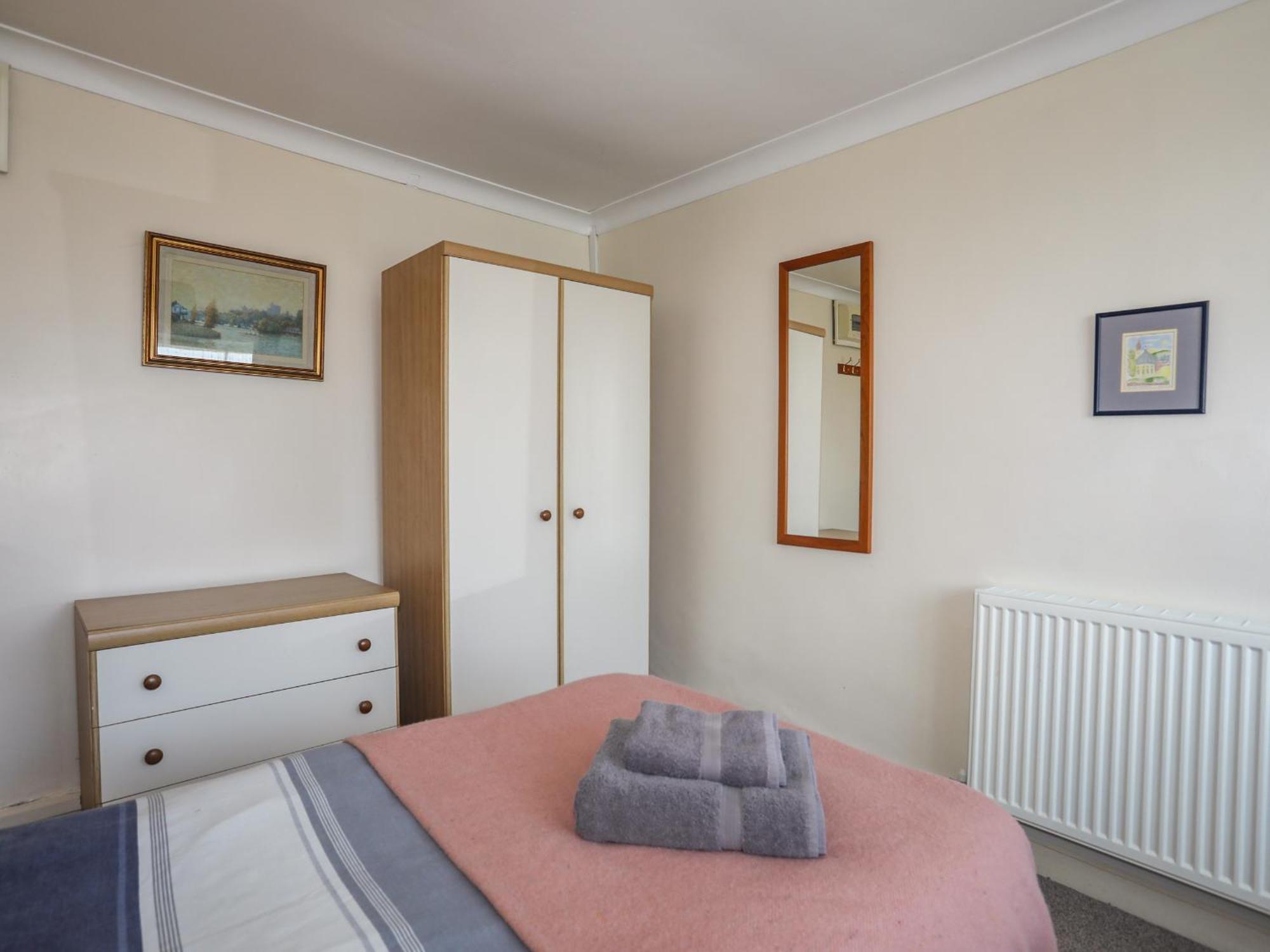 Tan Twr Farm Cottage Dwyran Экстерьер фото